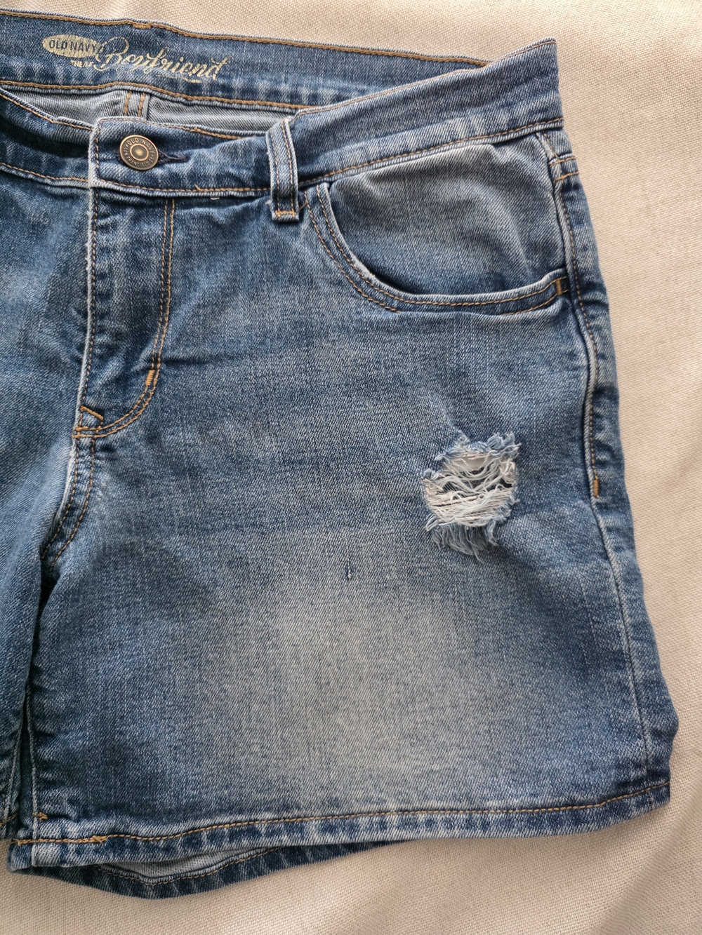 Old Navy Blue Distressed Boyfriend Jeans  Denim Shorts‎ Vintage Mid Rise Size 8 - Picture 2 of 12